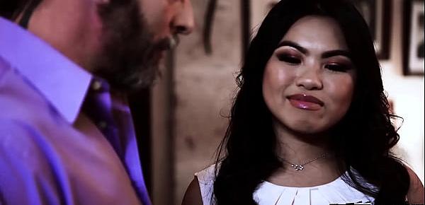  SLUTY Asian Cindy Starfall has just came out from counselling when she saw Dillon from afar.She approached Dillon and offered her pussy to get FUCKED